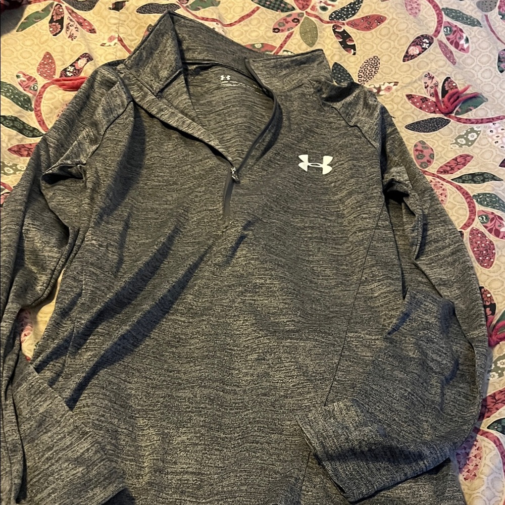 Under Armour Charcoal Heather Quarter-Zip Top